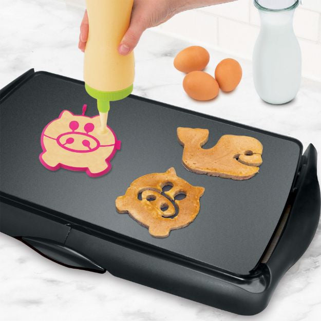 Tovolo Silicone Pig Breakfast Shaper