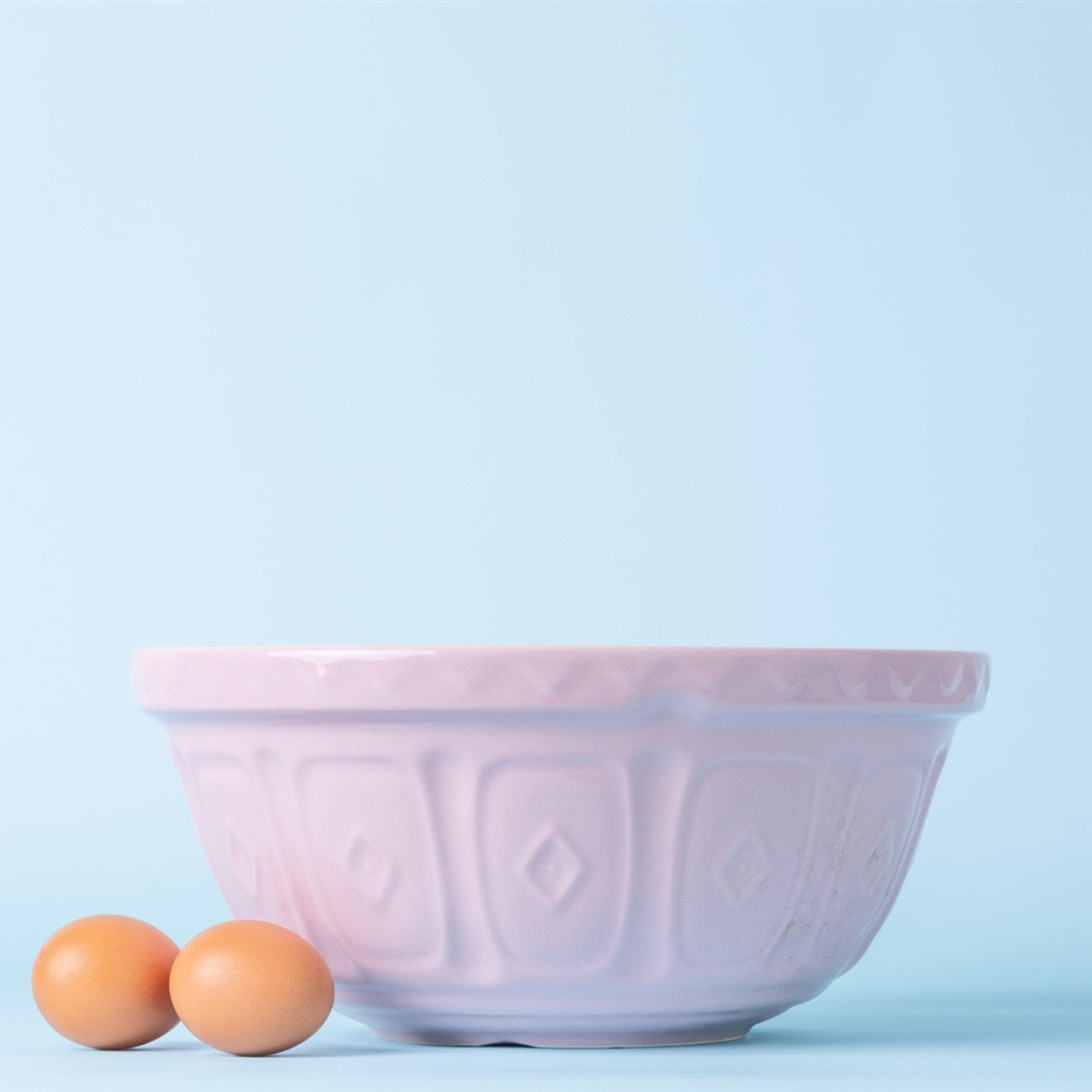 Mason Cash Powder Pink Mixing Bowl - 4.25 Qt.