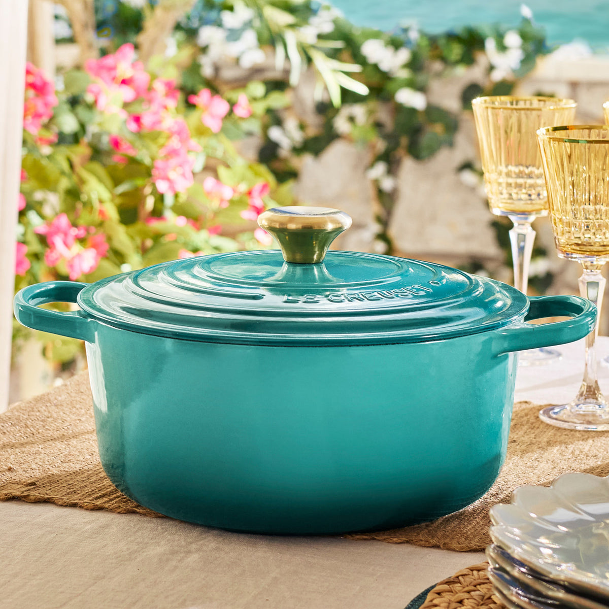 Le Creuset Signature Cast Iron Round Ovens - Riviera