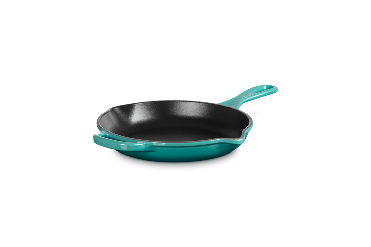 Le Creuset Classic 9 inch Cast Iron Skillet - Riviera