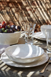 Casafina Fontana 18 Piece Dinnerware Set with Pasta Bowl - White
