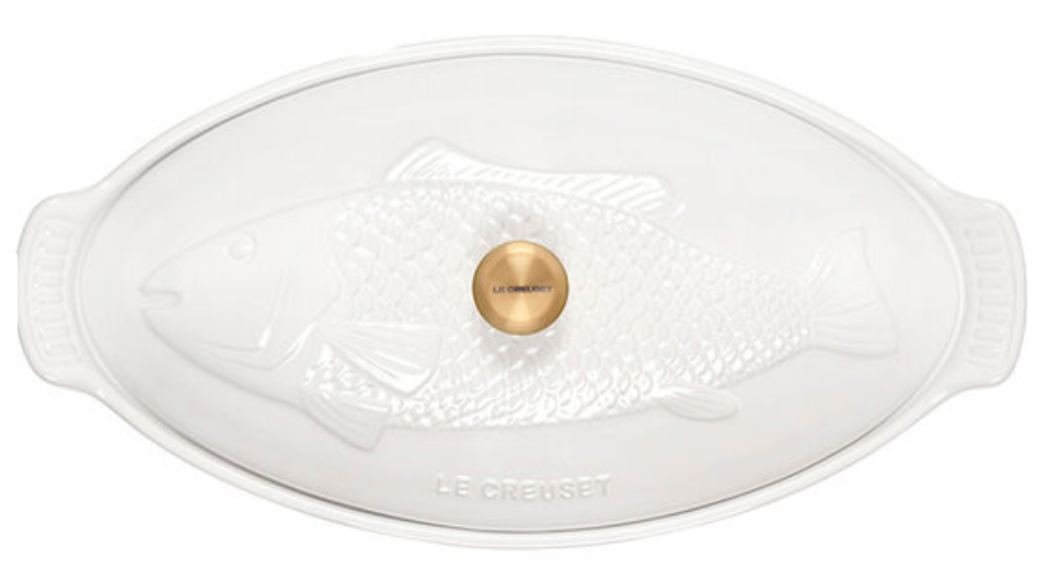 Le Creuset 1.75 qt. Fish Baker - White with Gold Knob