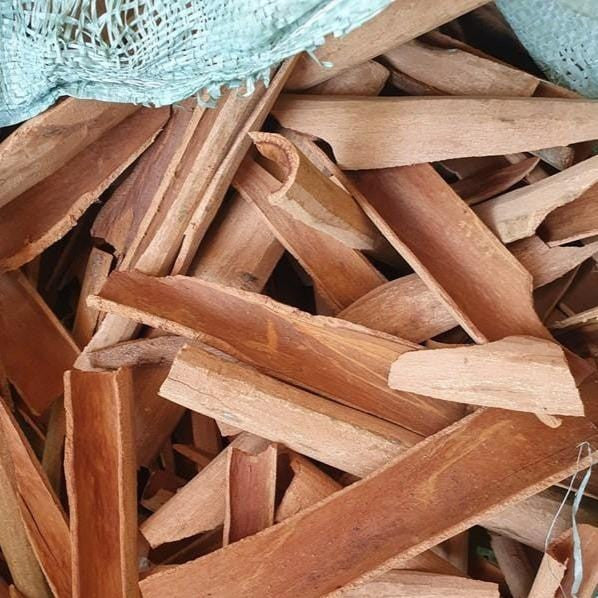 Burlap and Barrel Royal Cinnamon