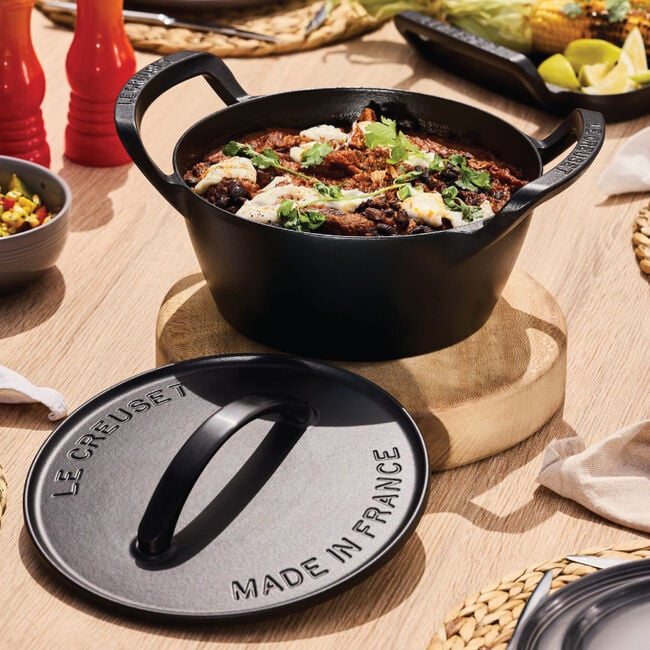 Le Creuset Alpine Outdoor Collection 4.25 Quart Round Dutch Oven