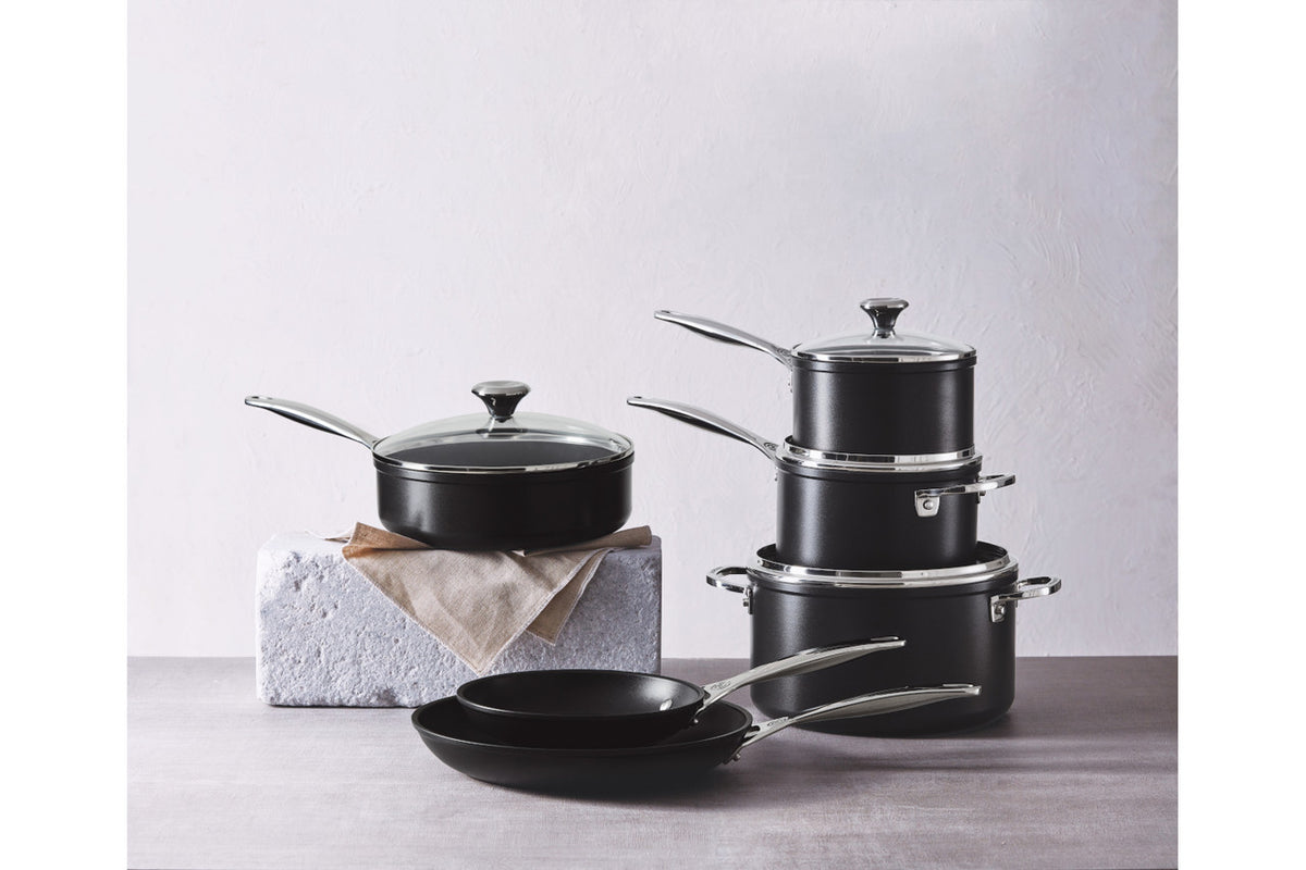 Le Creuset Toughened Nonstick PRO 10 Piece Cookware Set