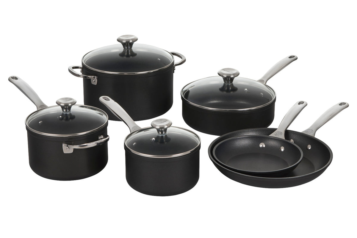Le Creuset Toughened Nonstick 10-Piece Cookware Set