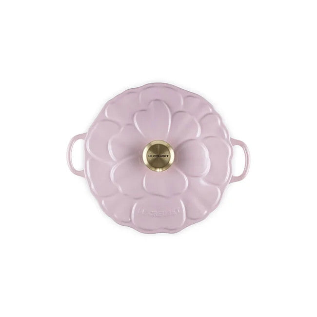 Le Creuset Signature Petal 2.25 Qt. Braiser - Chiffon Pink
